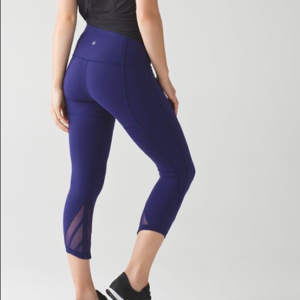 Blue/Purple Lululemon cropped leggings